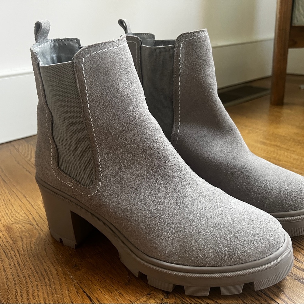 Women's Gray Ankle Boots